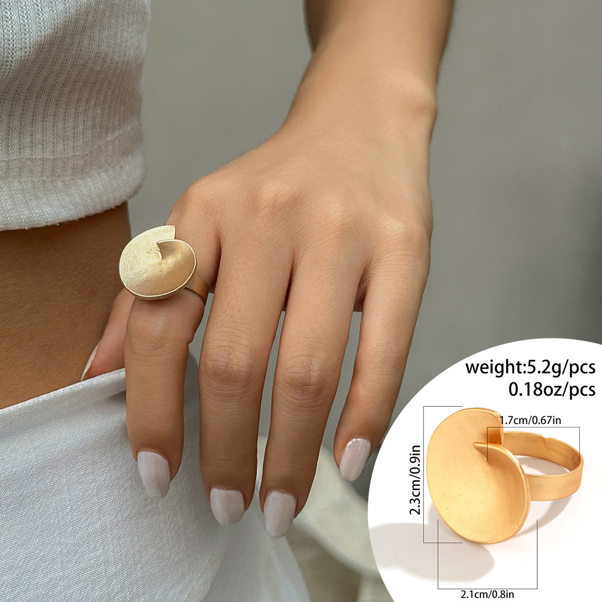 Wholesale exaggerated disc pleated metal ring simple irregular niche flower ring